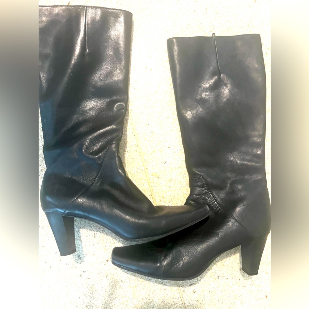 Greenwich village long high heels black boots size 9M great condition